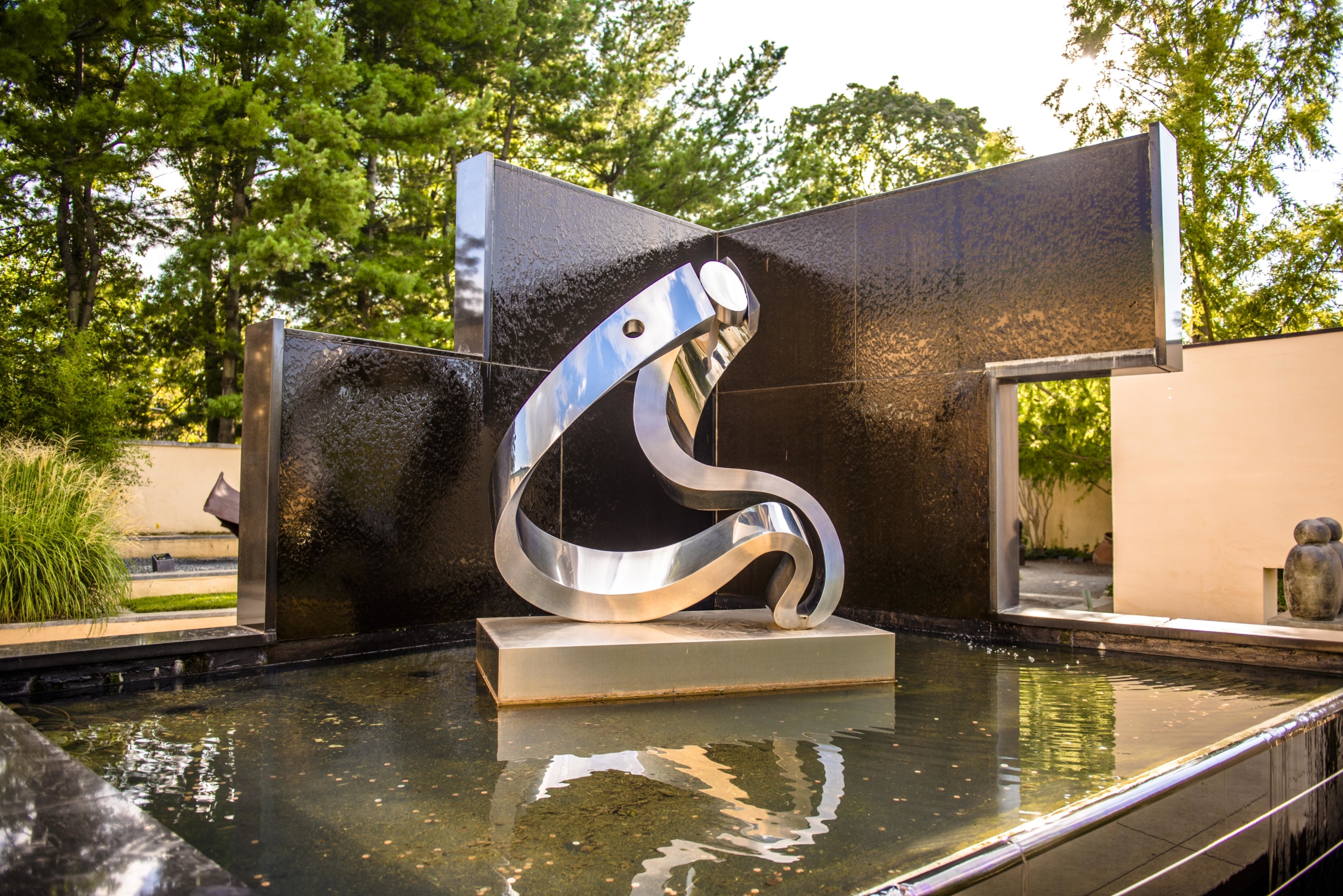 Dragon’s Shrill in the Cosmic Void