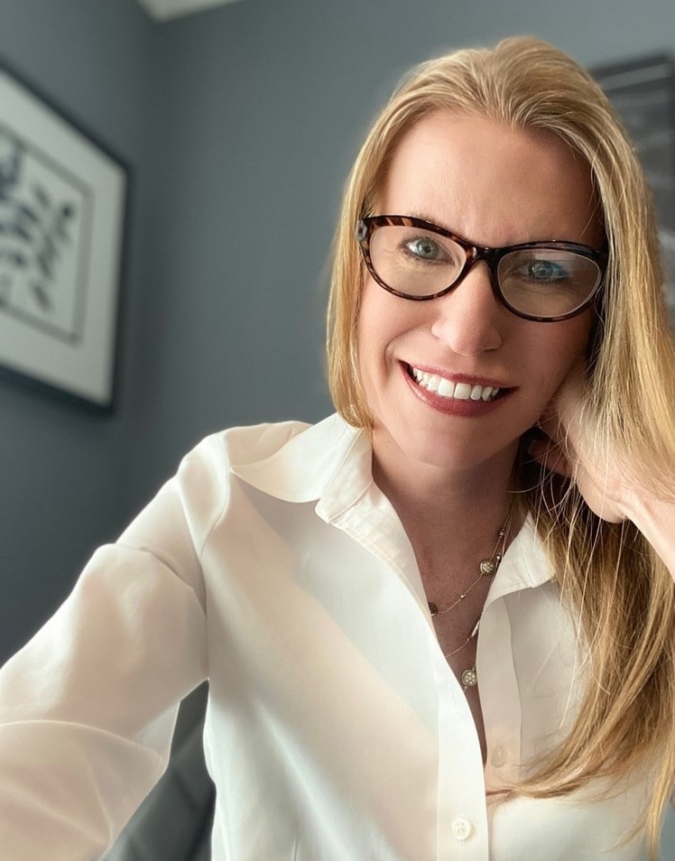 Dria Law, Committee Chair