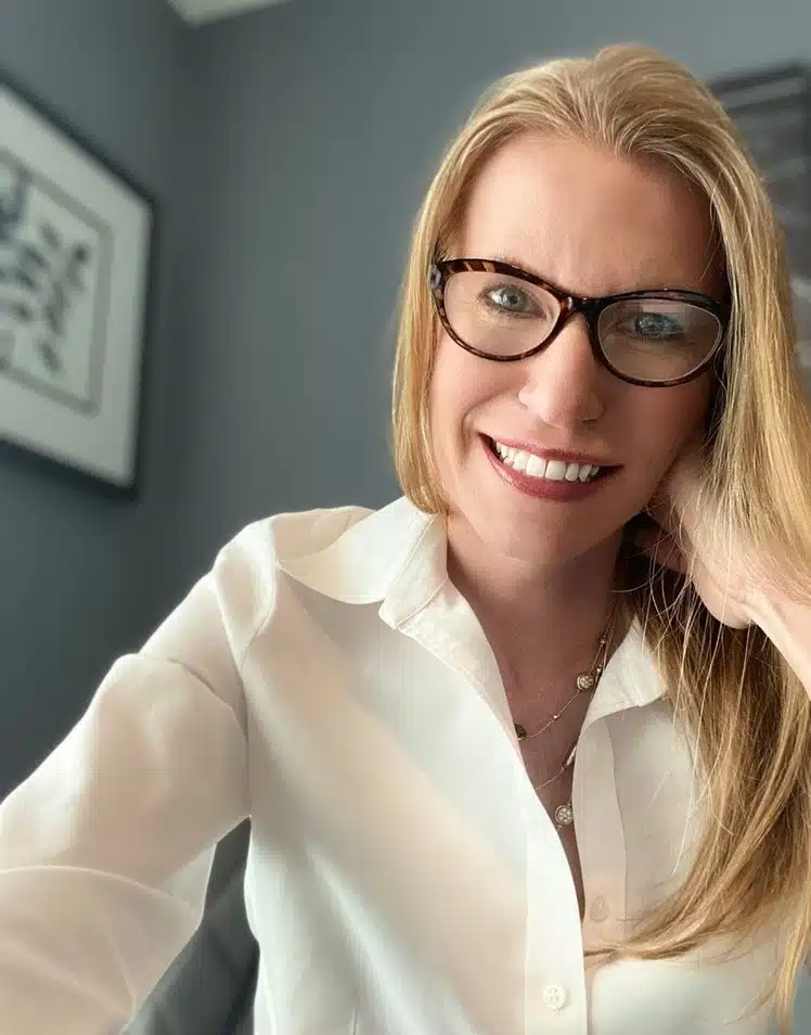 Dria Law, Committee Chair